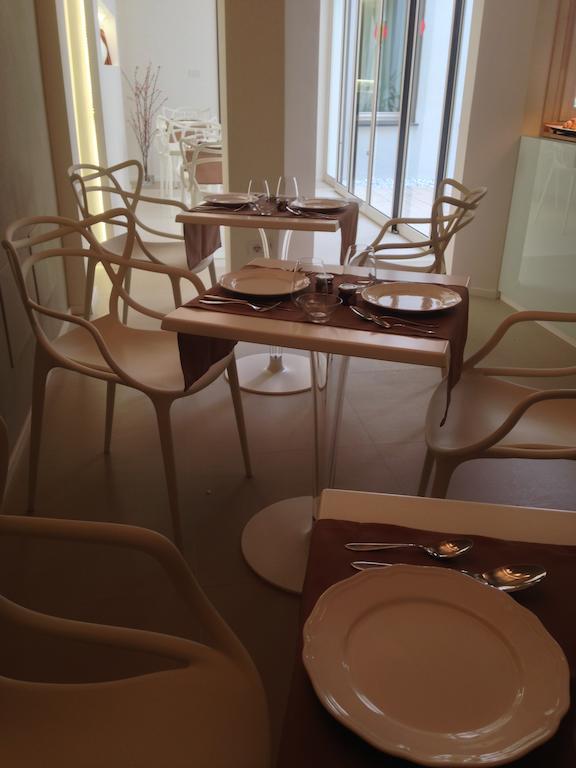 Borgoleoni 18 - Room And Breakfast Ferrara Eksteriør billede